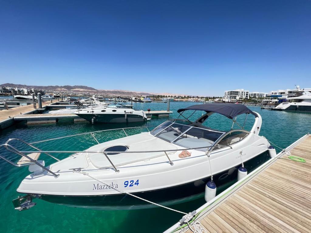 Roza Beach Aqaba Exteriör bild